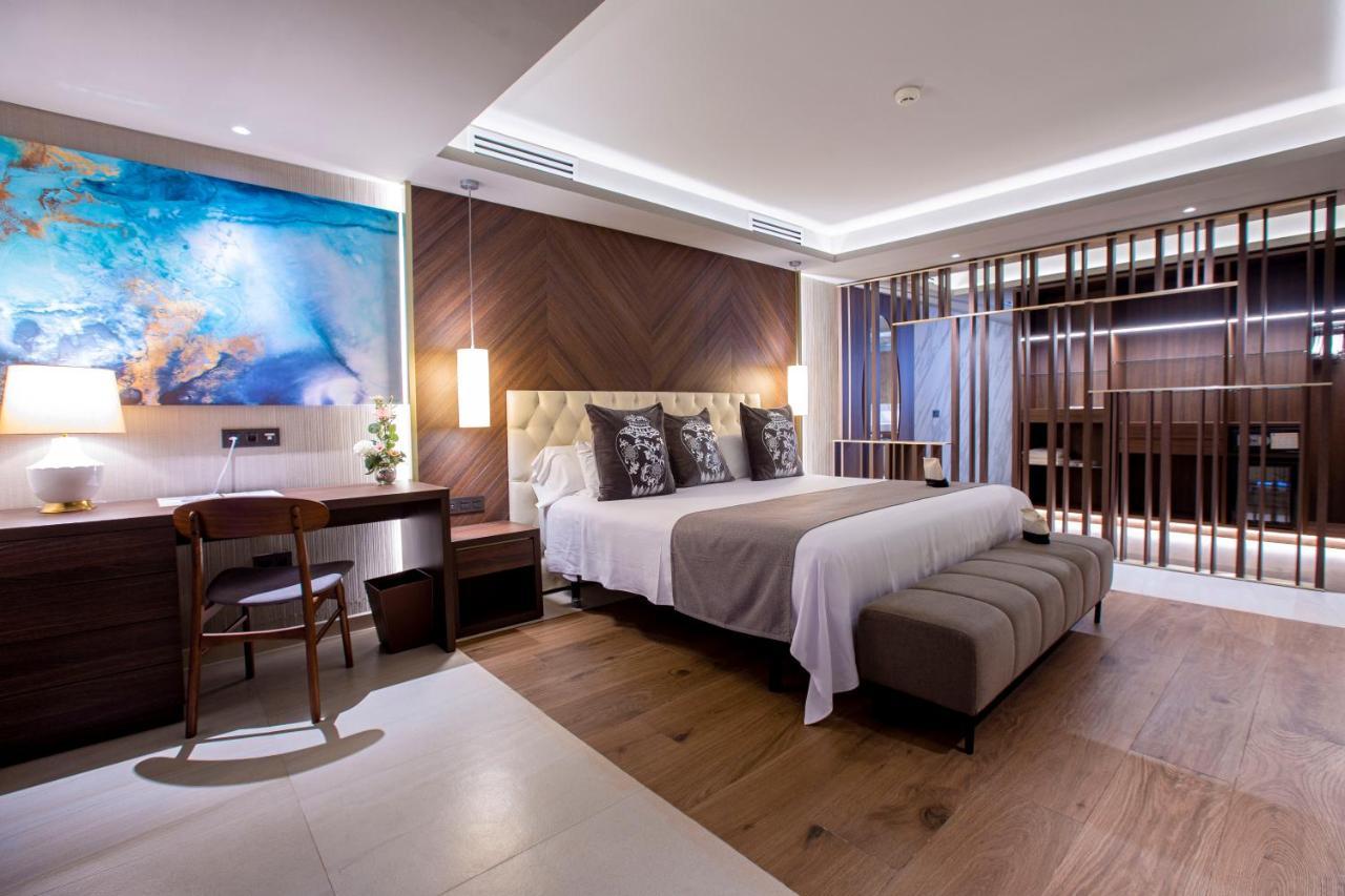 Panafrica Hotel Boutique & Spa Bata Esterno foto