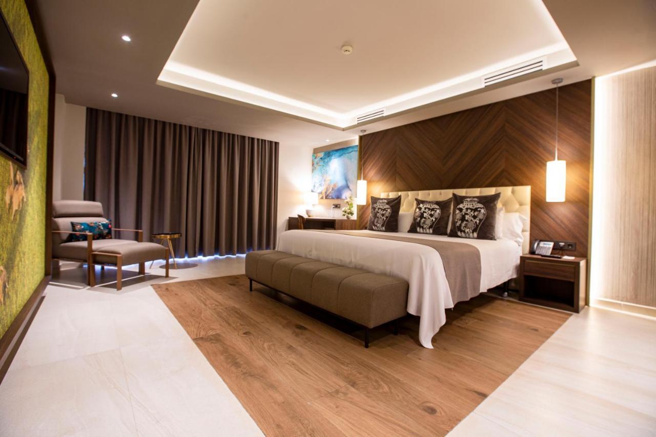 Panafrica Hotel Boutique & Spa Bata Esterno foto