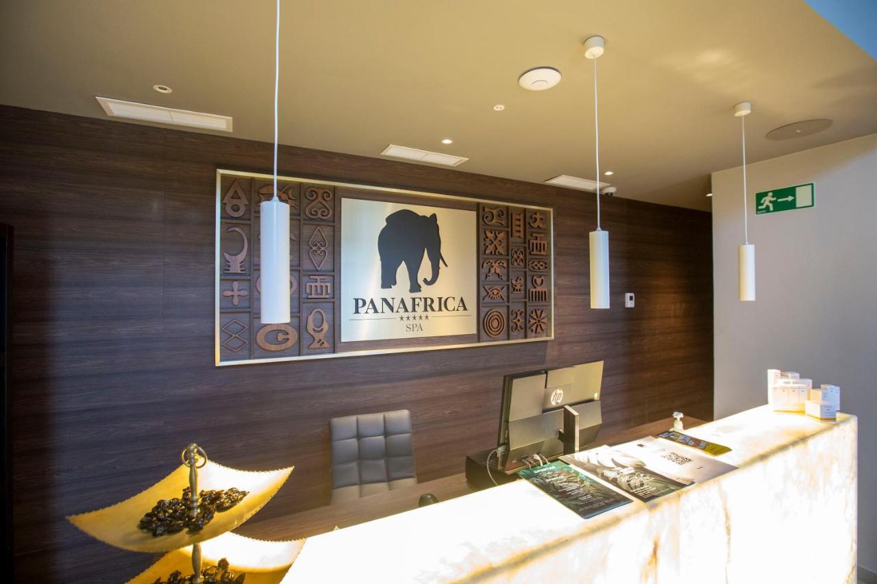 Panafrica Hotel Boutique & Spa Bata Esterno foto